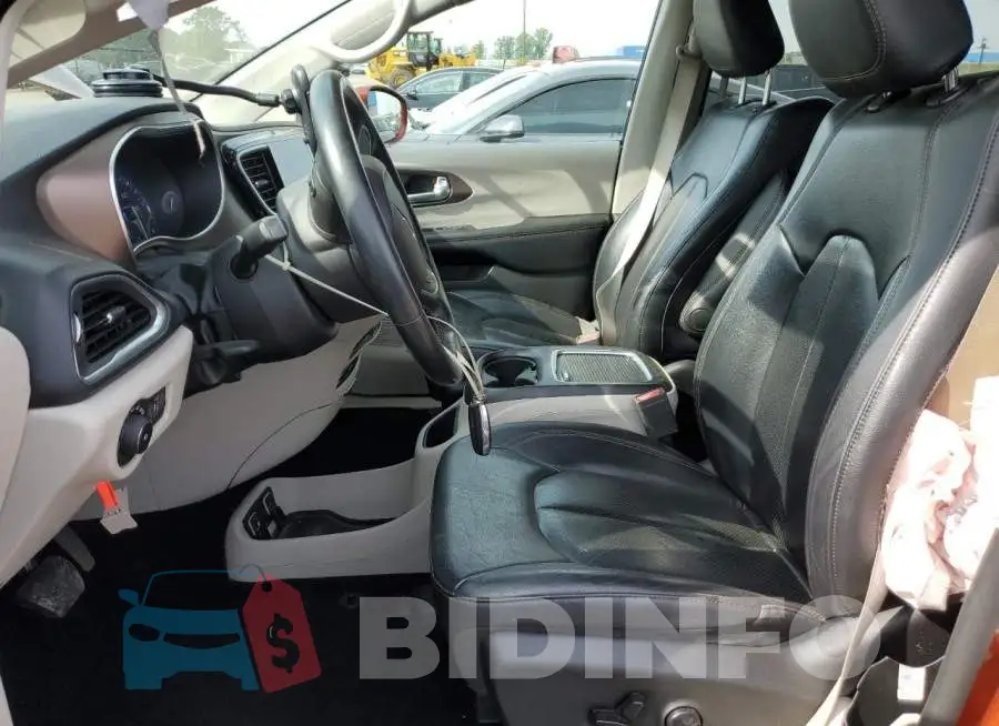2C4RC1EG6JR270450 Photo# 7