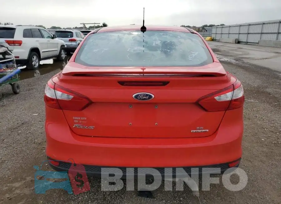 1FADP3F22EL276456 Photo# 6