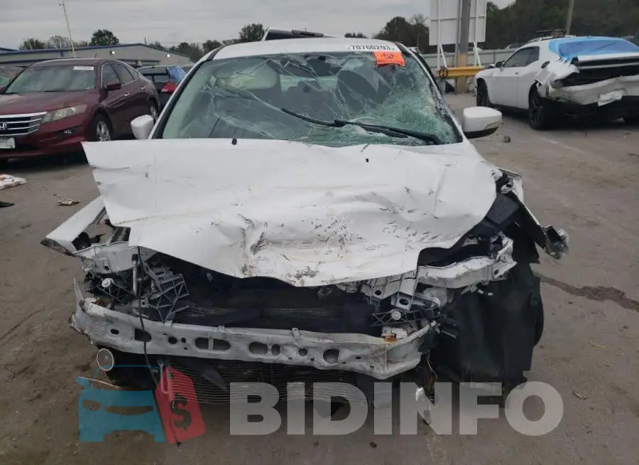1FADP3F22EL393745 Photo# 5