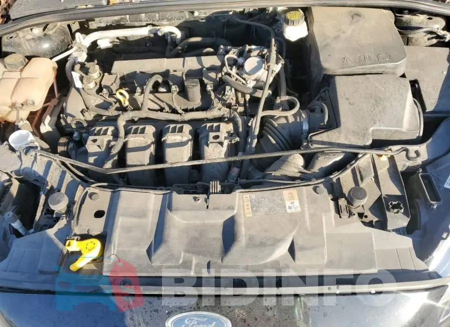 1FADP3F2XJL262122 Photo# 11