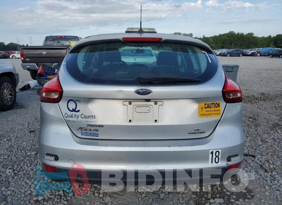 1FADP3K22FL351115 Photo# 6