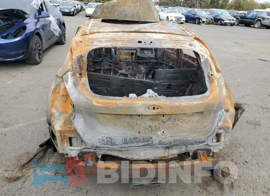 1FADP3L95GL201190 Photo# 6