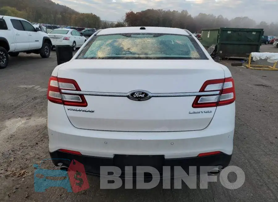 1FAHP2F8XJG136397 Photo# 6