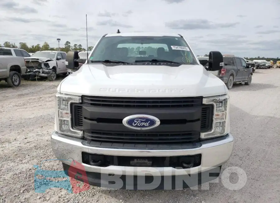 1FT8W3BT1KEC83122 Photo# 5