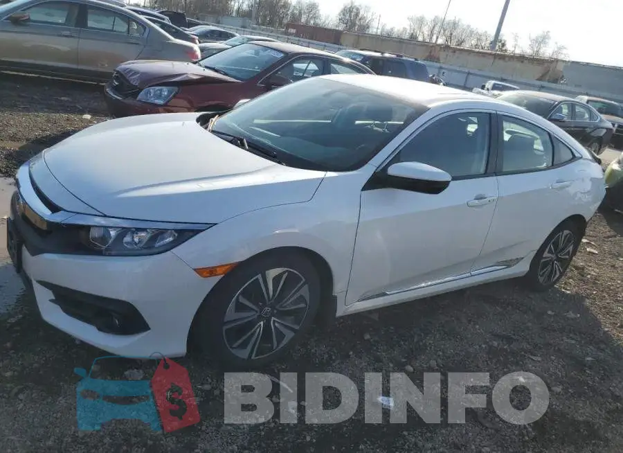 19XFC1F30GE007735 Photo# 1