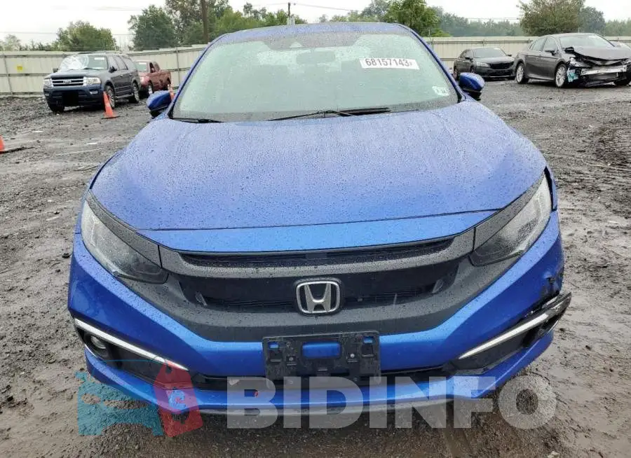 19XFC1F31KE202414 Photo# 5
