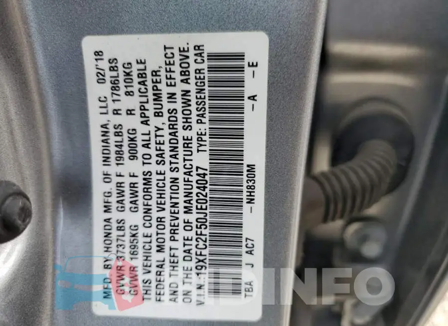 19XFC2F50JE024047 Photo# 12