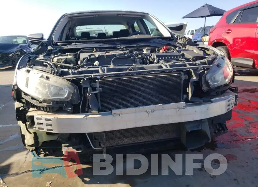 19XFC2F56GE077621 Photo# 5