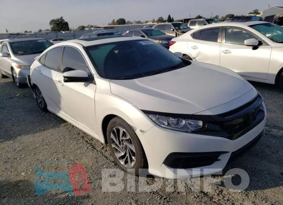 19XFC2F77HE215735 Photo# 4
