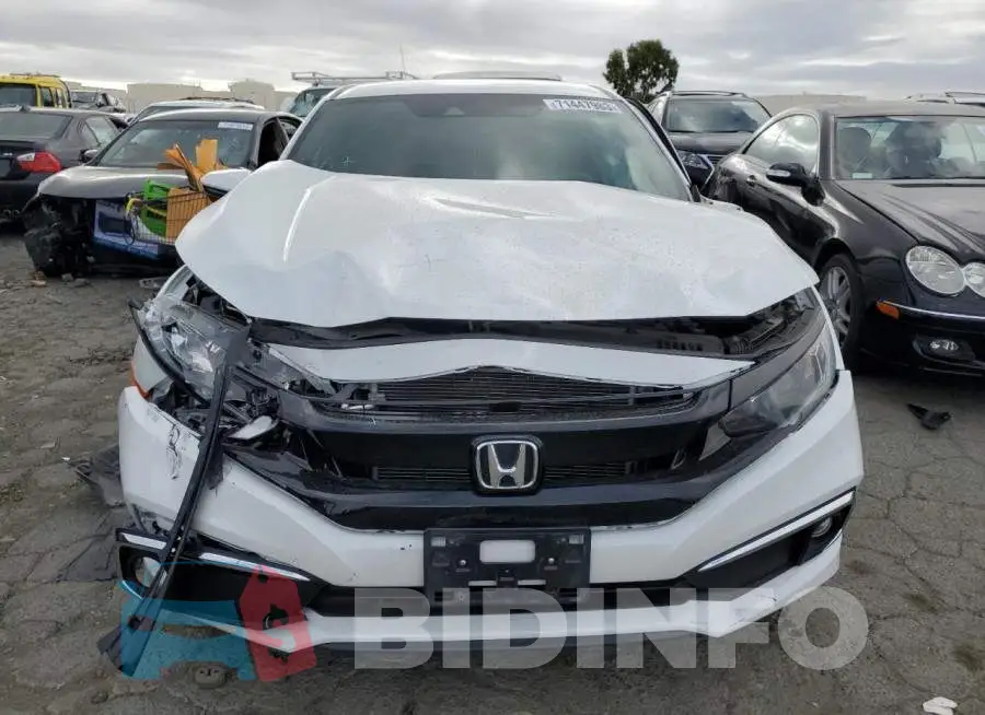19XFC2F83LE215099 Photo# 5