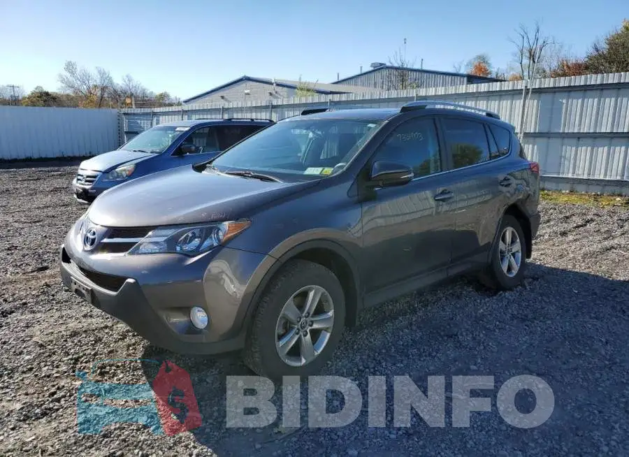 2T3RFREV7FW233974 Photo# 1