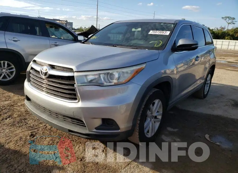 5TDZARFH8FS015583 Photo# 1