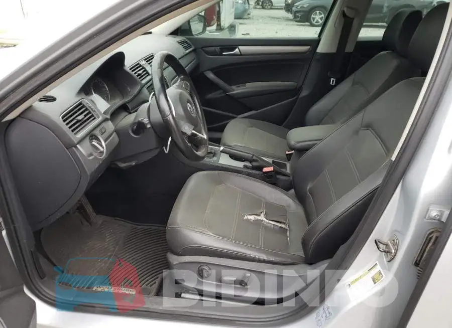 1VWBS7A37EC120823 Photo# 7