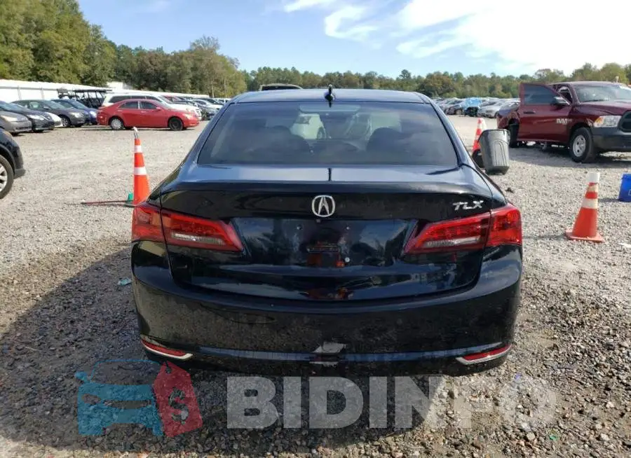 19UUB2F53FA005689 Photo# 6