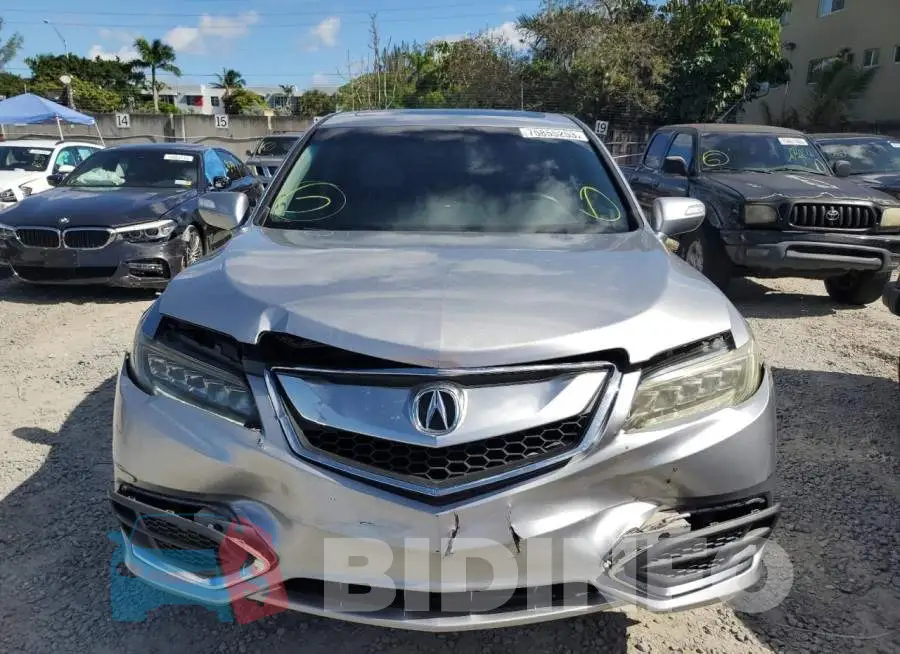 5J8TB3H57HL018452 Photo# 5