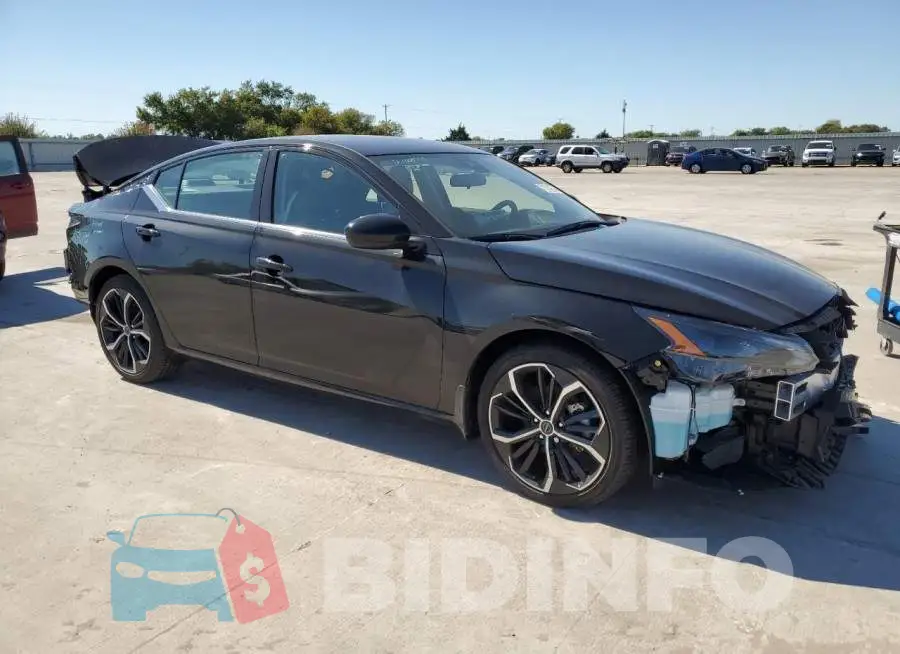 1N4BL4CV1PN400411 Photo# 4