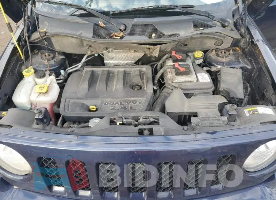 1C4NJRFB5ED584752 Photo# 11