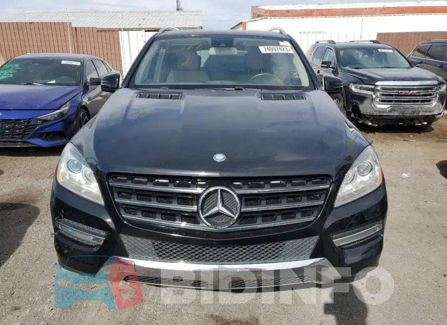 4JGDA5HB8FA478974 Photo# 5