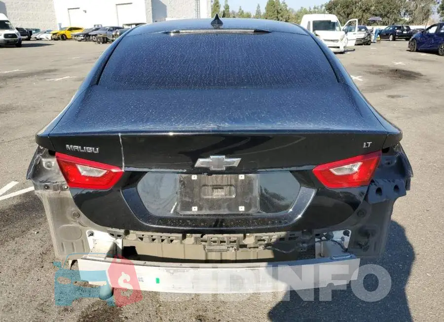 1G1ZD5ST7JF231677 Photo# 6