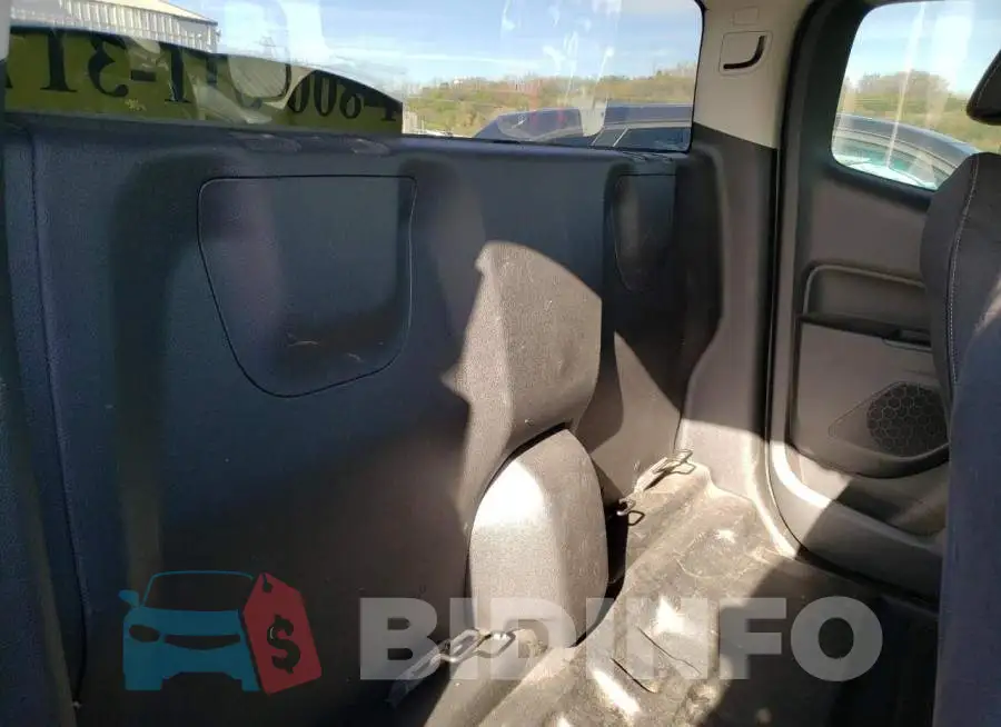 1GCHSCEA1M1267812 Photo# 11