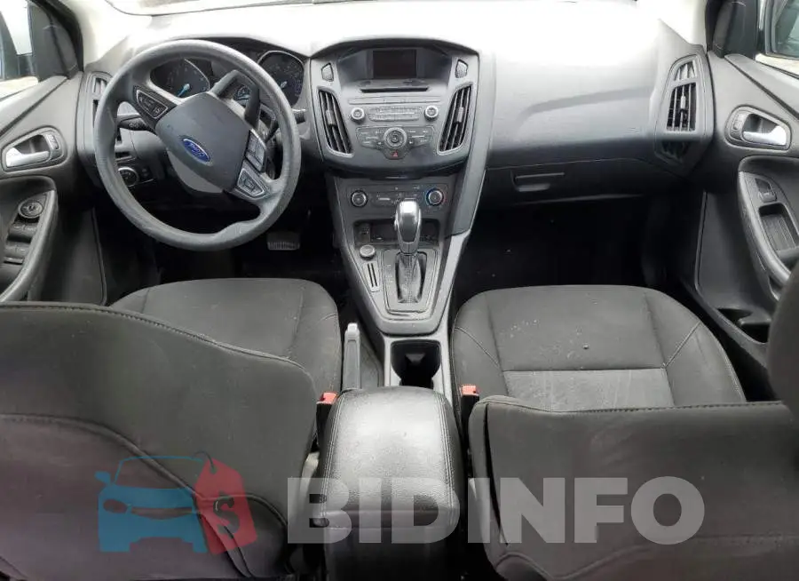 1FADP3F2XGL211647 Photo# 8