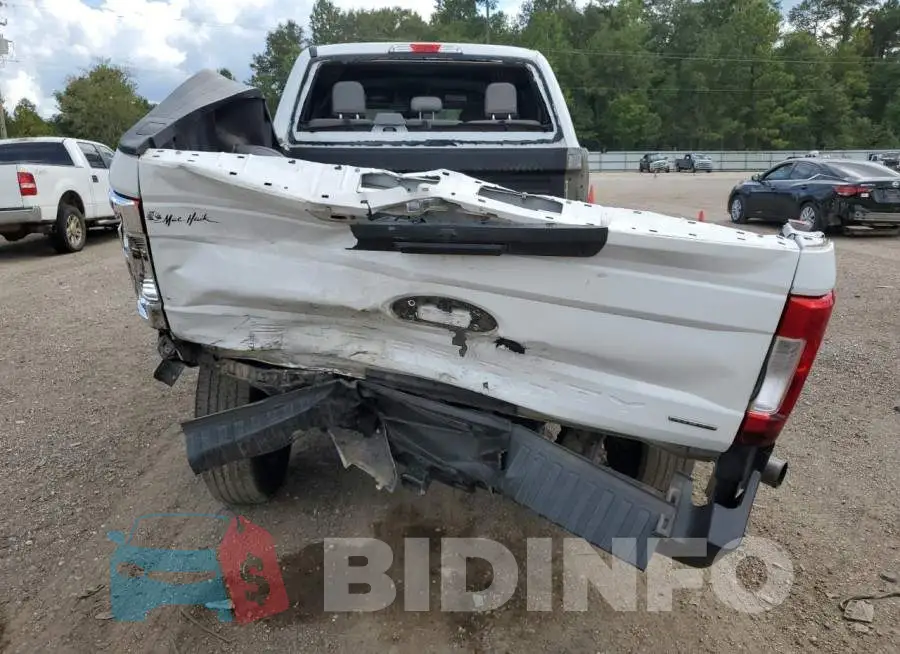 1FT7W2B66KED13232 Photo# 6