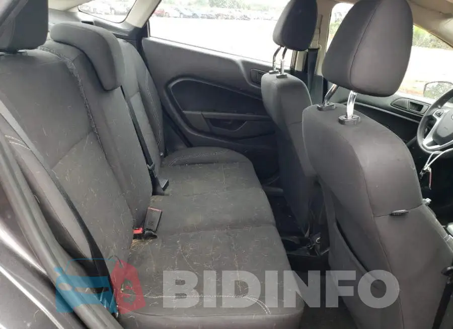 3FADP4BJ5JM127647 Photo# 10