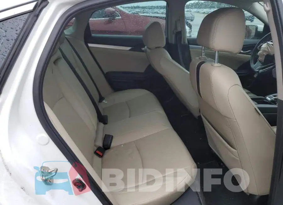 19XFC1F74HE022677 Photo# 10