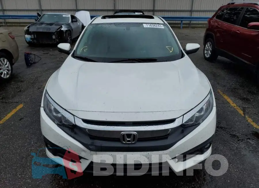 19XFC1F74HE022677 Photo# 5