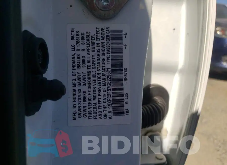 19XFC2F57GE229521 Photo# 12