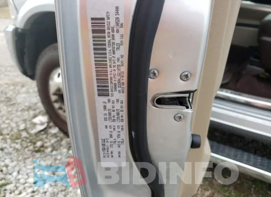 3C63RRNL1GG110739 Photo# 12