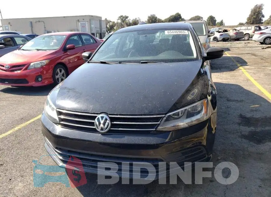 3VWLA7AJ0FM272464 Photo# 5