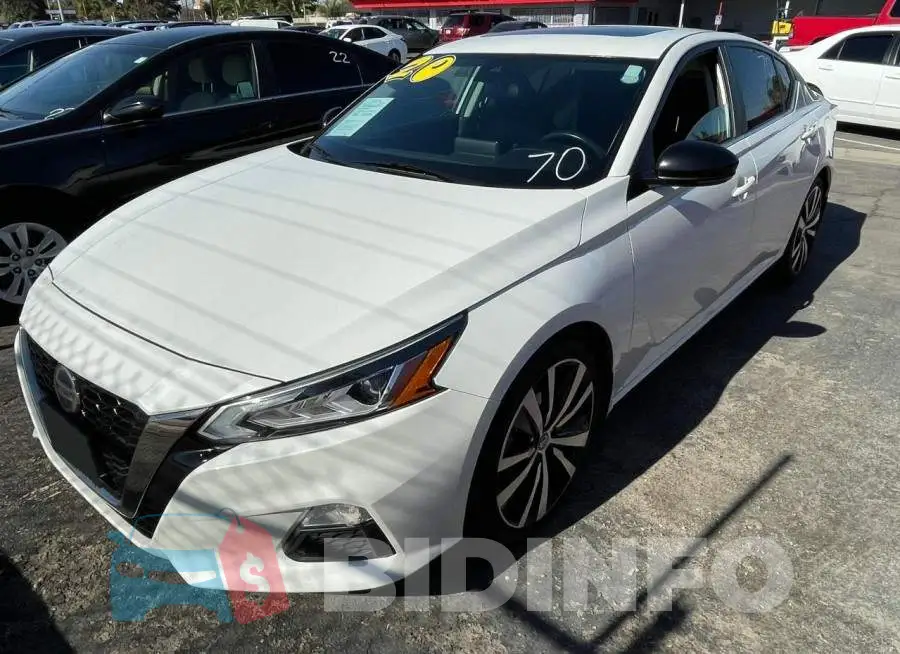 1N4BL4CV5LN305893 Photo# 2