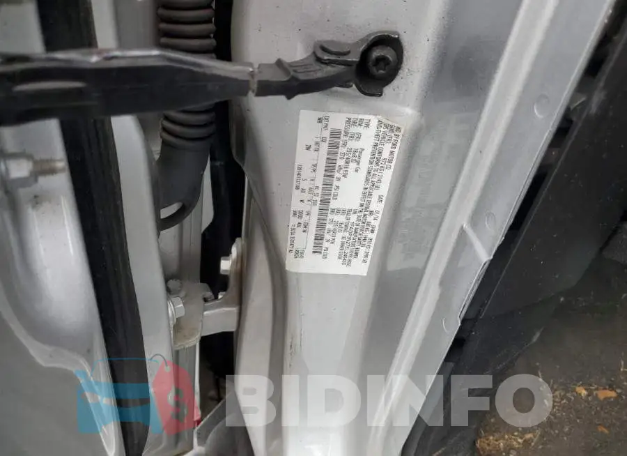 1FADP3N27EL246435 Photo# 12