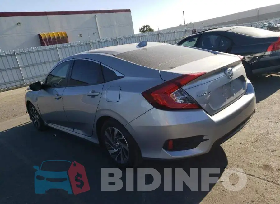 19XFC2F73HE218860 Photo# 2