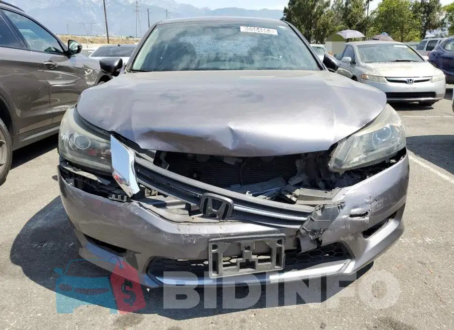 1HGCR2F34EA181817 Photo# 5