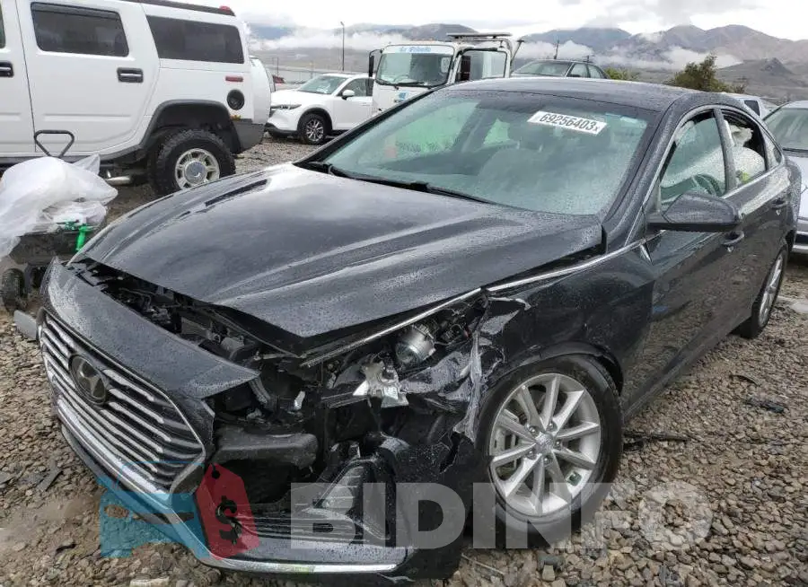 5NPE24AA5JH699645 Photo# 1