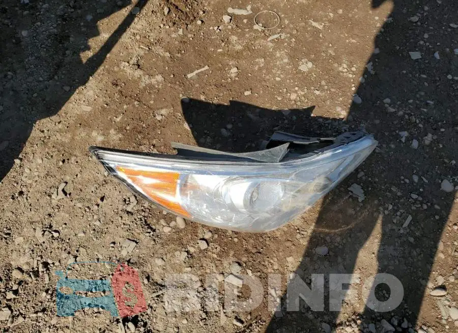 5NPEC4AC6EH851260 Photo# 12