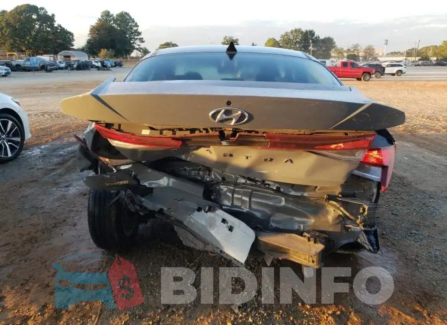 KMHLM4AG1PU442952 Photo# 6