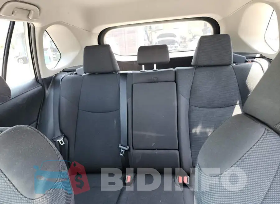2T3G1RFV1MC172267 Photo# 8
