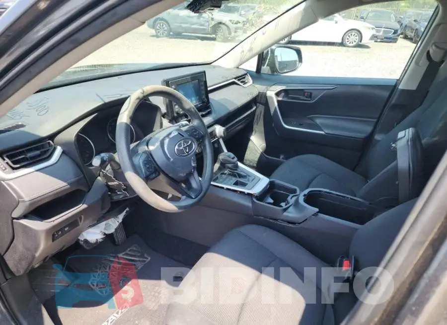 2T3G1RFV1MC172267 Photo# 7