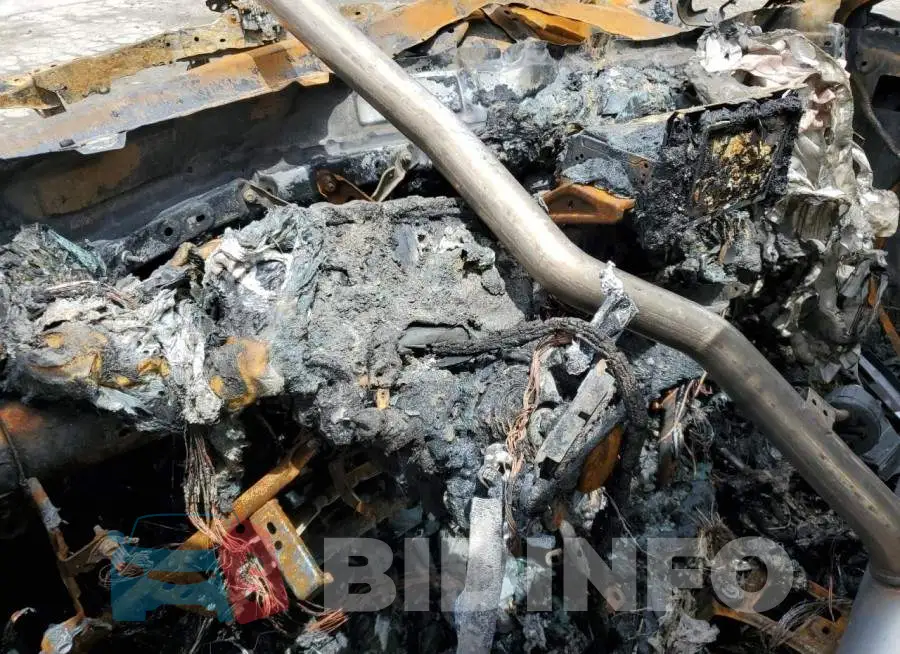 2T3G1RFV2NW276380 Photo# 9
