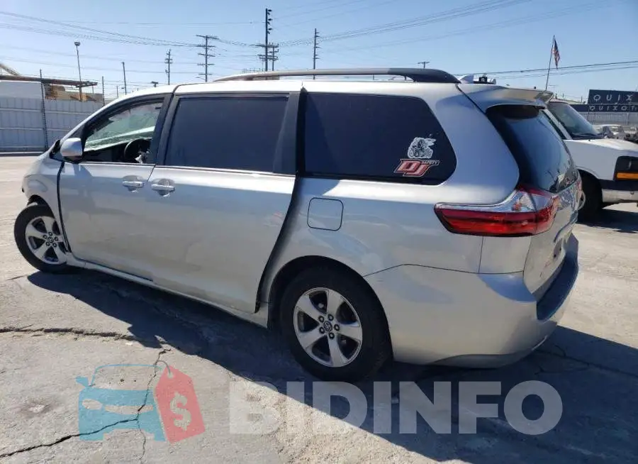 5TDKZ3DC6KS009841 Photo# 2