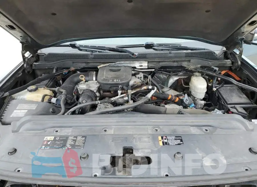 1GT12XE80FF150962 Photo# 11