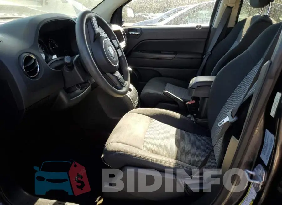 1C4NJCBA6HD147518 Photo# 7