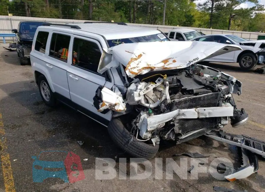 1C4NJPBA3GD747404 Photo# 4