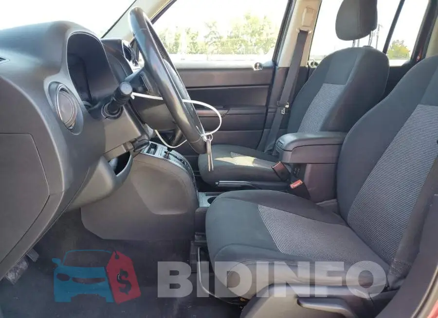 1C4NJRFB4ED761338 Photo# 7