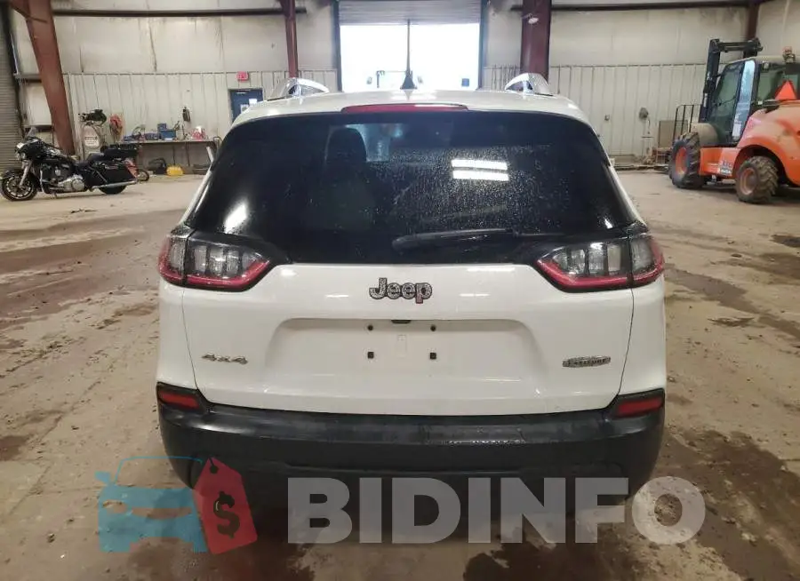 1C4PJMCB4KD104227 Photo# 6