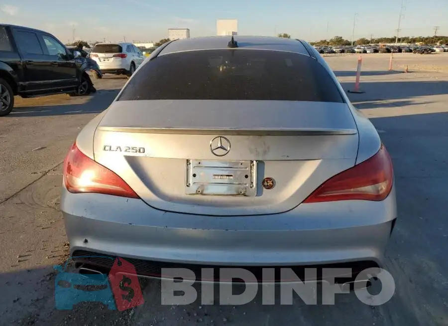 WDDSJ4EB8FN164296 Photo# 6