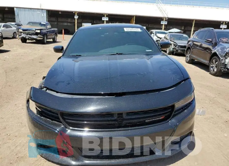 2C3CDXCT3FH915255 Photo# 5